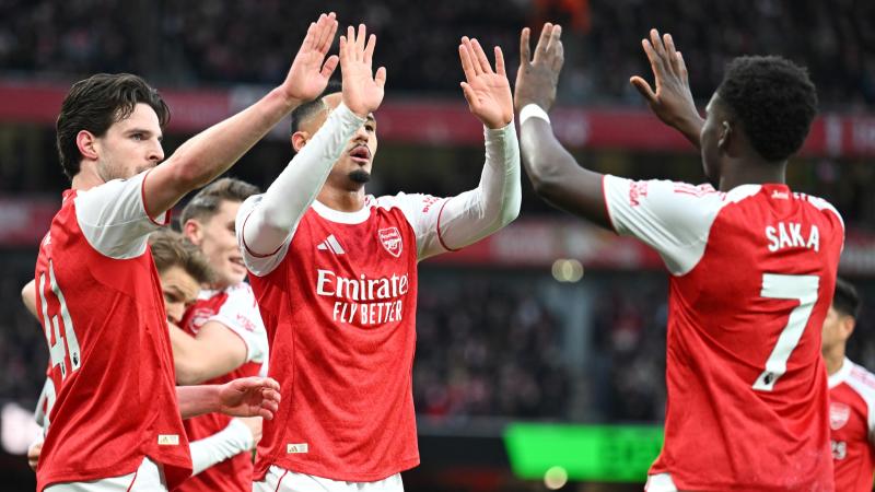 官方：法兰克福签下日本19岁左后卫小杉启太（法兰克福官宣19岁日本左后卫小杉启太加盟）