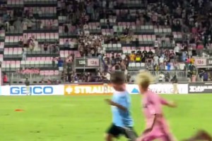 克鲁斯愿意与罗奇进行二番战： 我不是戴维斯，我想要复仇赛（克鲁斯喊话罗奇重赛：我不是戴维斯，我要复仇）