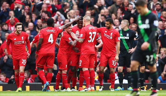 半场：海港0-0柔佛新山，陈威屡献神扑，格劳德尔逃红牌（半场战报：海港0-0柔佛新山，陈威多次神勇救险，格劳德尔逃过红牌）