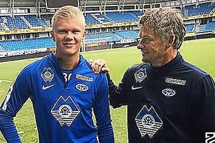 图片报：尽管沃尔夫斯堡有意，但弗罗因德不打算离开拜仁