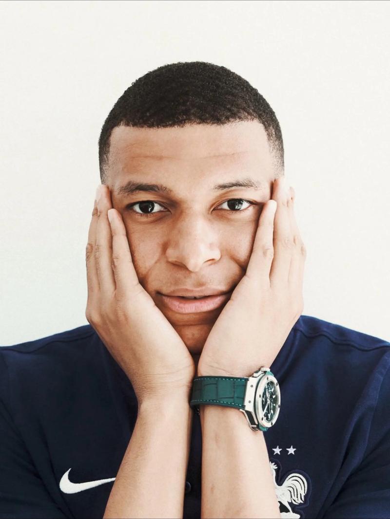 前水晶宫老板：我和船王是合作关系，但我们没有友情价交易（前水晶宫老板称：与船王仅为合作，未有友情价交易）