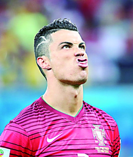 每体：巴萨下赛季门将位置或有重大变动，特狮什琴斯尼可能都离队（每体：巴萨下季门将位置或迎大变，特尔施特根与什琴斯尼均有可能离队）