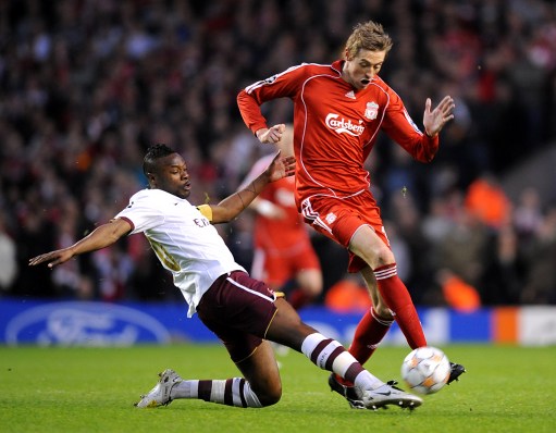 葡体主席：穆里尼奥的问题在于他不会和人沟通（葡体主席：穆里尼奥最大短板是沟通能力）