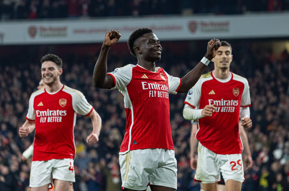 将迎个人第六次世界杯！C罗社媒：全力以赴吧，葡萄牙（C罗冲击第六次世界杯：社媒鼓劲，葡萄牙全力以赴）