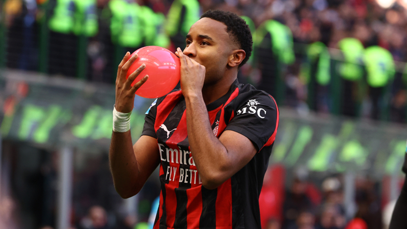 范晓冬：贺一然玷污了亚泰17号，亚泰老领导曾说降级哪也别去（范晓冬谈贺一然与亚泰17号：老领导曾言降级也别走）