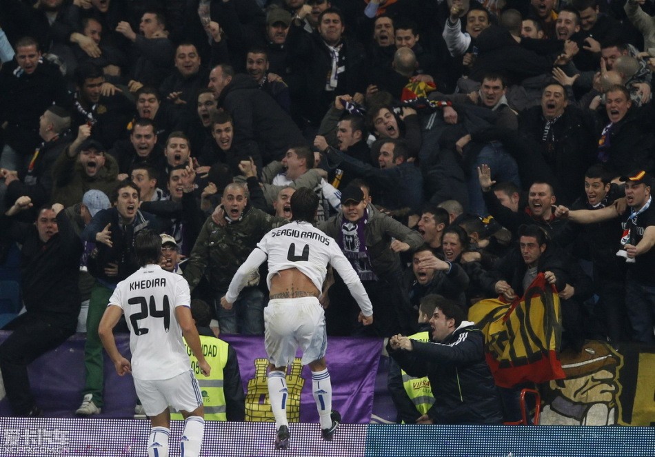 京媒：之前受伤的李磊今天参与国安赛前训练，冯博轩因伤缺席（国安赛前训练：李磊伤情好转参与合练，冯博轩因伤缺席）