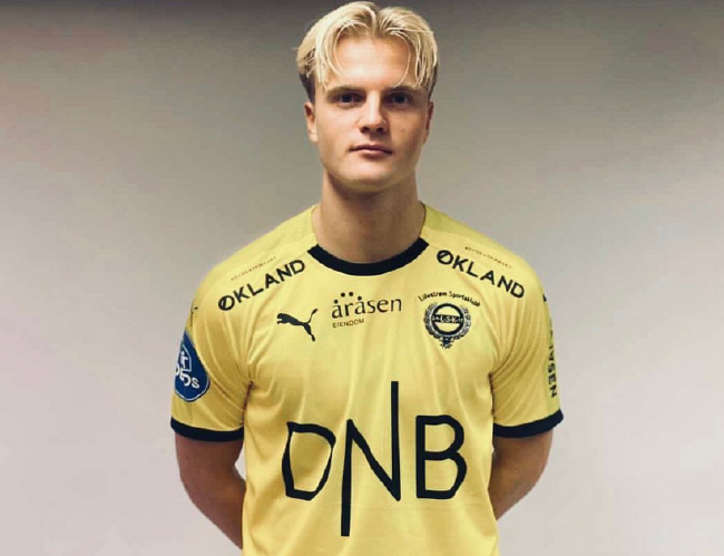 李霄鹏：海牛队11月8日重新集结，计划去上海踢一场热身赛（李霄鹏称海牛队将于11月8日集结，计划赴上海进行热身赛）