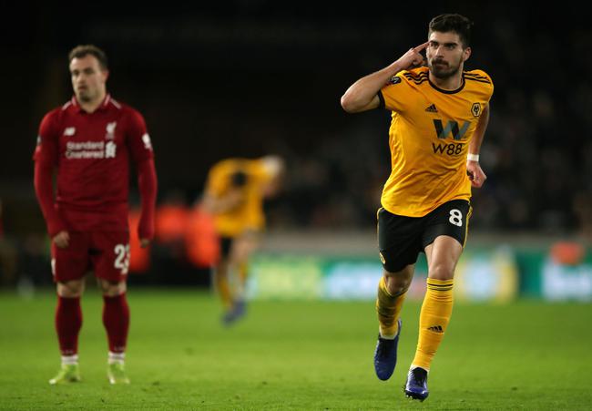 队报：姆巴佩疼痛剧烈仍在尝试合练，但出战曼城希望渺茫（队报称：姆巴佩伤痛难忍仍随队合练，出战曼城几乎无望）