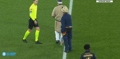 足球欧冠最新积分榜出炉，两大豪门濒临淘汰