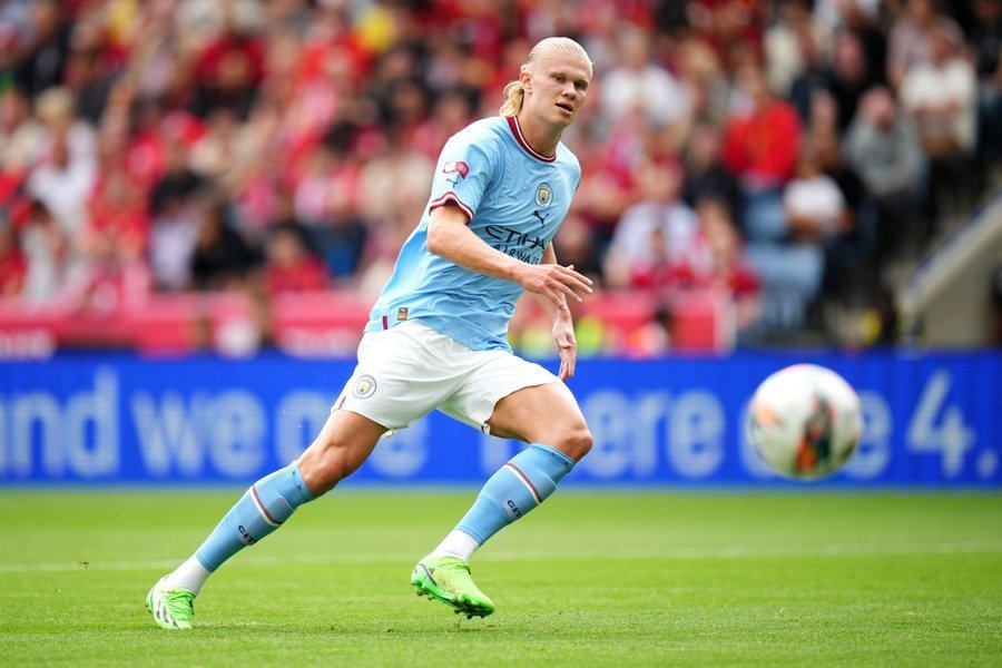 法尔克：拜仁考察了累西腓体育中场泽-卢卡斯，巴萨也有意（法尔克：拜仁已考察累西腓体育中场泽-卢卡斯，巴萨亦有意）